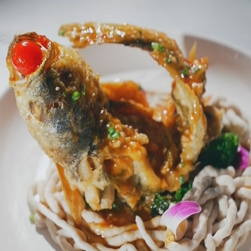 ‌大黄鱼吐银丝